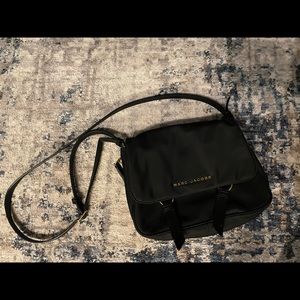 MARC JACOBS MEDIUM SIZE BLACK NYLON CROSSBODY